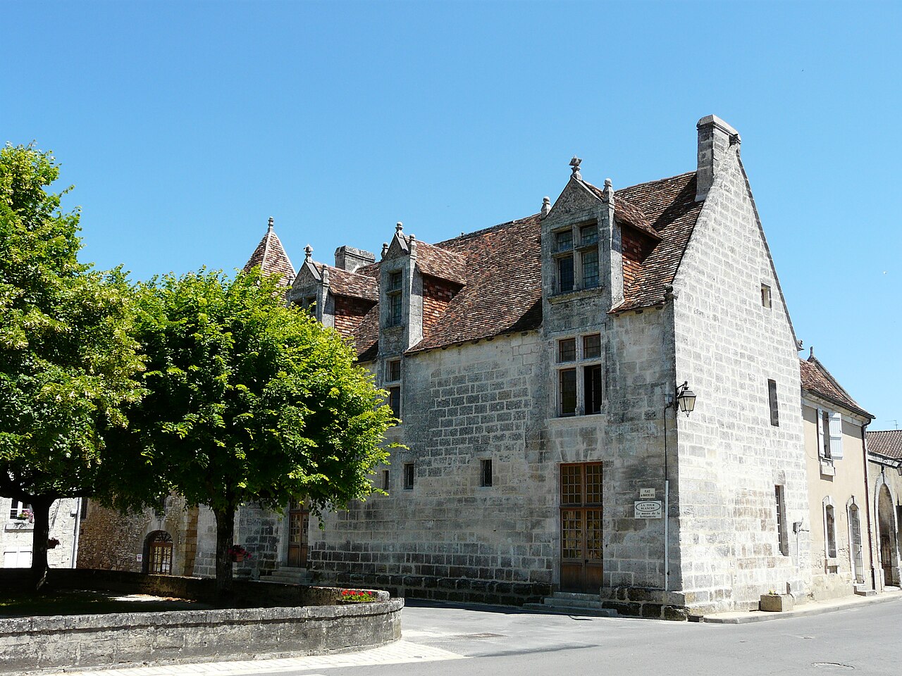 Château de La Tour-Blanche en Dordogne